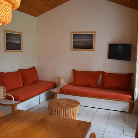 Sans Vis A Vis, Piscine, Pres Du Golf Et De L'ocean Apartment *